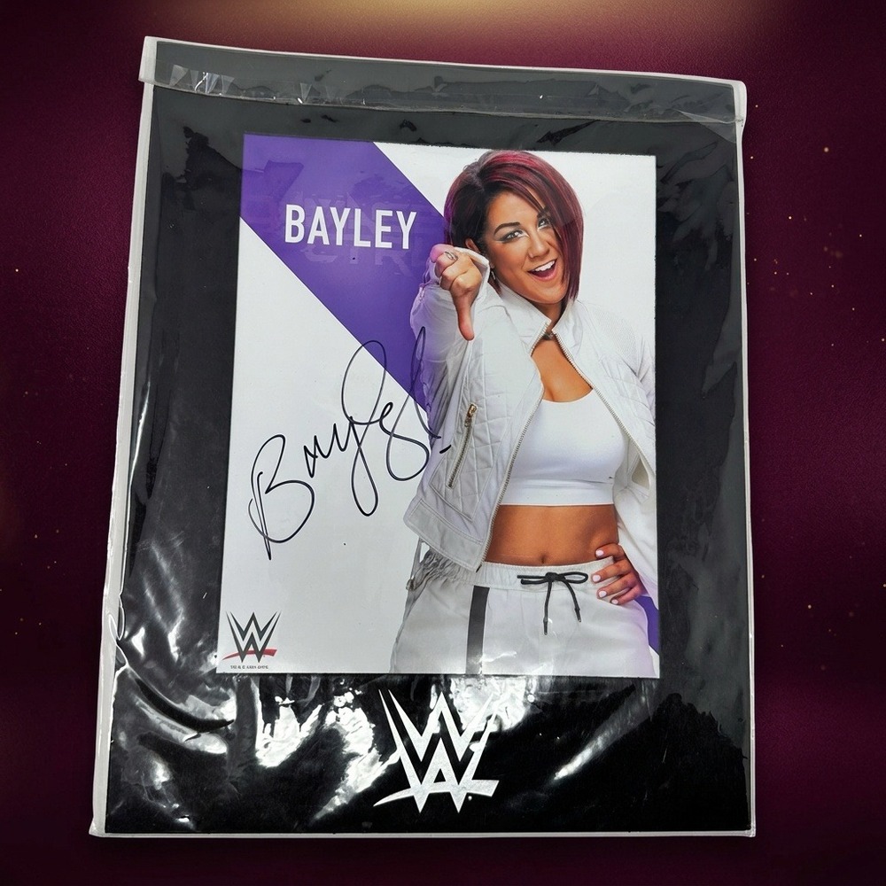 Bayley WWE Autographed 8x10 Photo Sealed Official 2022 Wrestling Damage CTRL